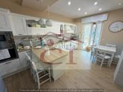 Appartamento in vendita di 130 m² in Viale Sandro Pertini