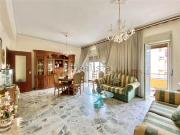 Appartamento in vendita di 131 m² in Via Bisignano