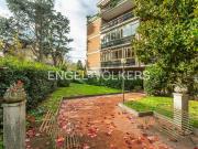 Appartamento in vendita di 131 m² in Via Meropia