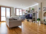 Appartamento in vendita di 131 m² in Via Monte Rosa, 4