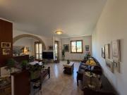 Appartamento in vendita di 131 m² in Via Roberto Ruffilli