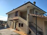 Appartamento in vendita di 131 m² in Via Sapergo