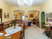 Appartamento in vendita di 132 m² in Via Finocchiari, 134