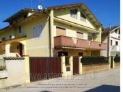 Appartamento in vendita di 132 m² in Via Forlì, 13