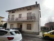 Appartamento in vendita di 132 m² in Via Giacomo Leopardi, 8