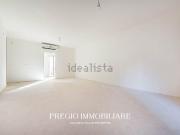 Appartamento in vendita di 132 m² in Via Vittorio Veneto