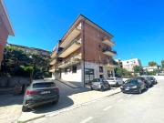 Appartamento in vendita di 133 m² in Via P. San Damiani, 3