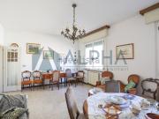 Appartamento in vendita di 135 m² in Via Carlo Farini