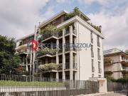 Appartamento in vendita di 135 m² in Via degli Alerami