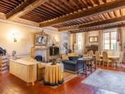 Appartamento in vendita di 135 m² in Via del Teatro