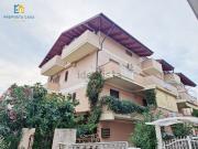 Appartamento in vendita di 135 m² in Via Liguria, 14