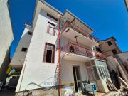 Appartamento in vendita di 135 m² in Via Madonna...