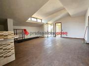 Appartamento in vendita di 135 m² in Via Napoli, 17