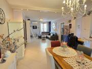 Appartamento in vendita di 135 m² in Via Roma, 2