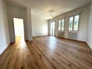 Appartamento in vendita di 135 m² in Viale Orleans, 20