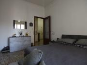 Appartamento in vendita di 136 m² in Via Ferrara Abate
