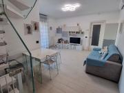 Appartamento in vendita di 136 m² in Via Senigallia, 7