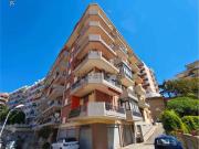 Appartamento in vendita di 137 m² in Viale dei Tigli, 4
