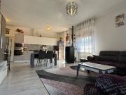 Appartamento in vendita di 138 m² in Via Trieste, 39