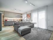 Appartamento in vendita di 139 m² in Via Monte Grappa