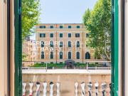 Appartamento in vendita di 140 m² in Piazza del Colosseo, 1