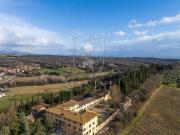 Appartamento in vendita di 140 m² in Strada Chiantigiana, 3