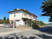 Appartamento in vendita di 140 m² in Via Aldo Moro, 107