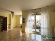 Appartamento in vendita di 140 m² in Via Carlo Farini Appartamento in vendita di 140 m² in Via Carlo Farini