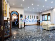 Appartamento in vendita di 140 m² in Via dell&apos...