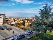 Appartamento in vendita di 140 m² in Via Luciano Romagnoli