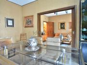 Appartamento in vendita di 140 m² in Via Melo da Bari, 181