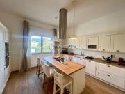 Appartamento in vendita di 140 m² in Via Modda