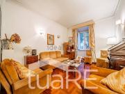 Appartamento in vendita di 140 m² in Via Monte Santo