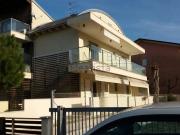 Appartamento in vendita di 140 m² in Via Pinarella