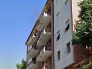 Appartamento in vendita di 140 m² in Via Ugo Foscolo