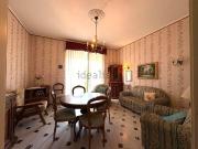 Appartamento in vendita di 151 m² in Viale Stazione, 2