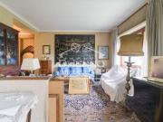 Appartamento in vendita di 141 m² in Via Cassia Nuova