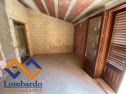 Appartamento in vendita di 141 m² in Via Crispi