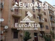 Appartamento in vendita di 142 m² in Via Corrado Lancia, 17