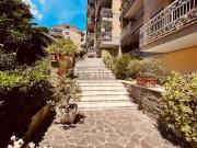 Appartamento in vendita di 143 m² in Via Adolfo...