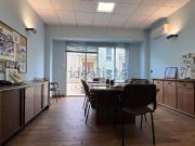 Appartamento in vendita di 143 m² in Via G. Carducci