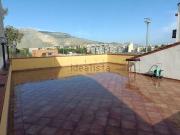 Appartamento in vendita di 143 m² in Via Roccazzo, 108