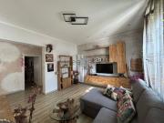 Appartamento in vendita di 144 m² in Via del Giglio, 55