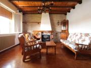 Appartamento in vendita di 144 m² in Via della Villa