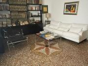 Appartamento in vendita di 145 m² in Via Giuseppe Petroni, 2