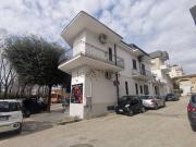 Appartamento in vendita di 145 m² in Vicolo E. Gianturco, 2