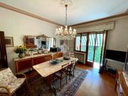 Appartamento in vendita di 146 m² in Via Giuseppe Perin