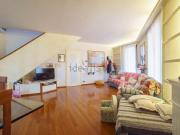 Appartamento in vendita di 147 m² in Via Vincenzo Bellini