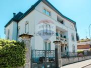 Appartamento in vendita di 148 m² in Via Amerigo...