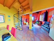 Appartamento in vendita di 150 m² in Via delle Colombaie